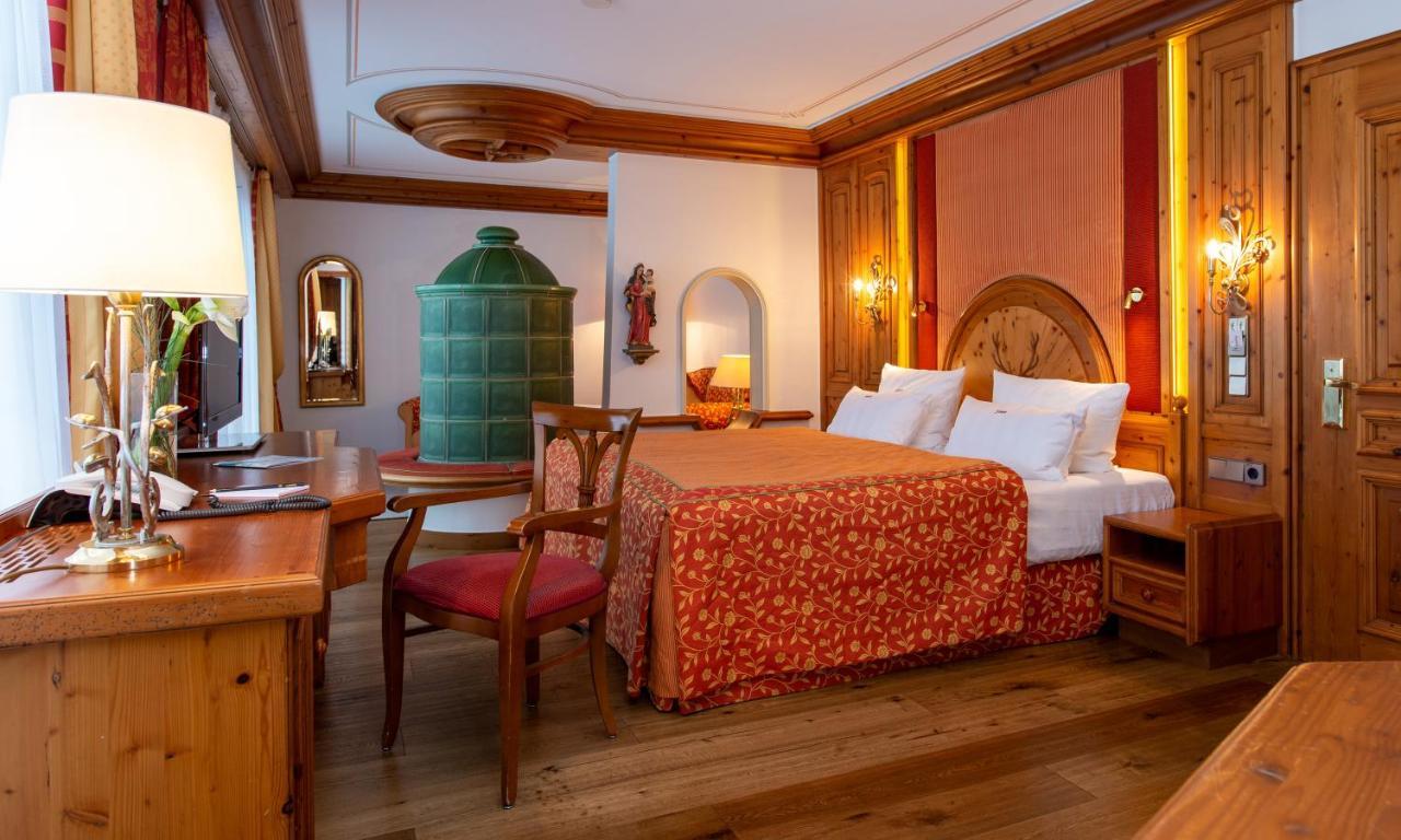 Hotel Dollenberg 바트 페테르스탈-그리스바흐 객실 사진